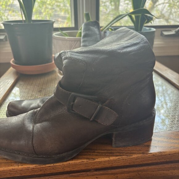 Brown Real Leather Bike Boots Women's Size 7 - Picture 2 of 11